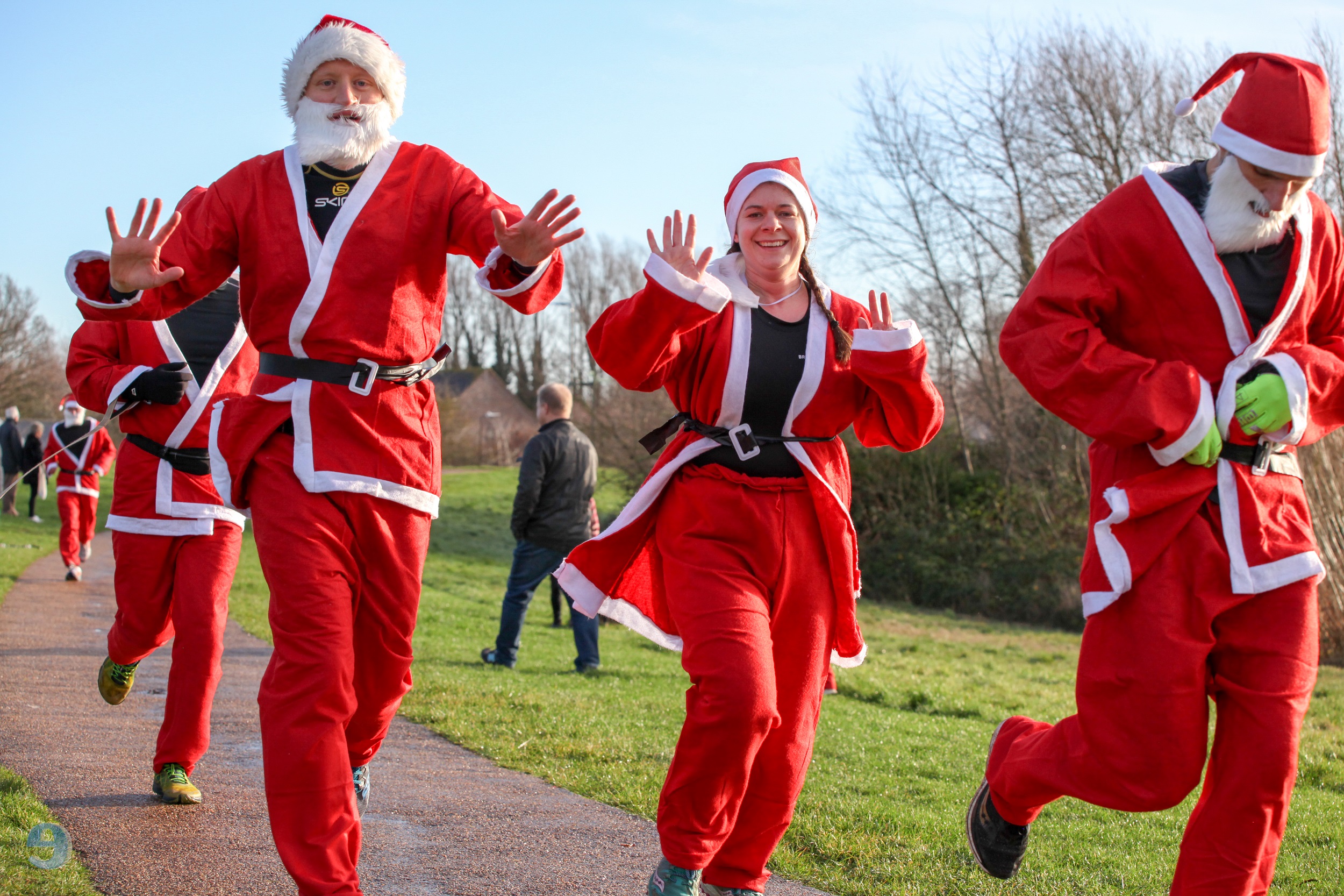 Santa Dash at Willen Hospice