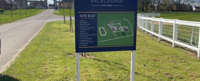 Towcester Racecourse wayfinding signage